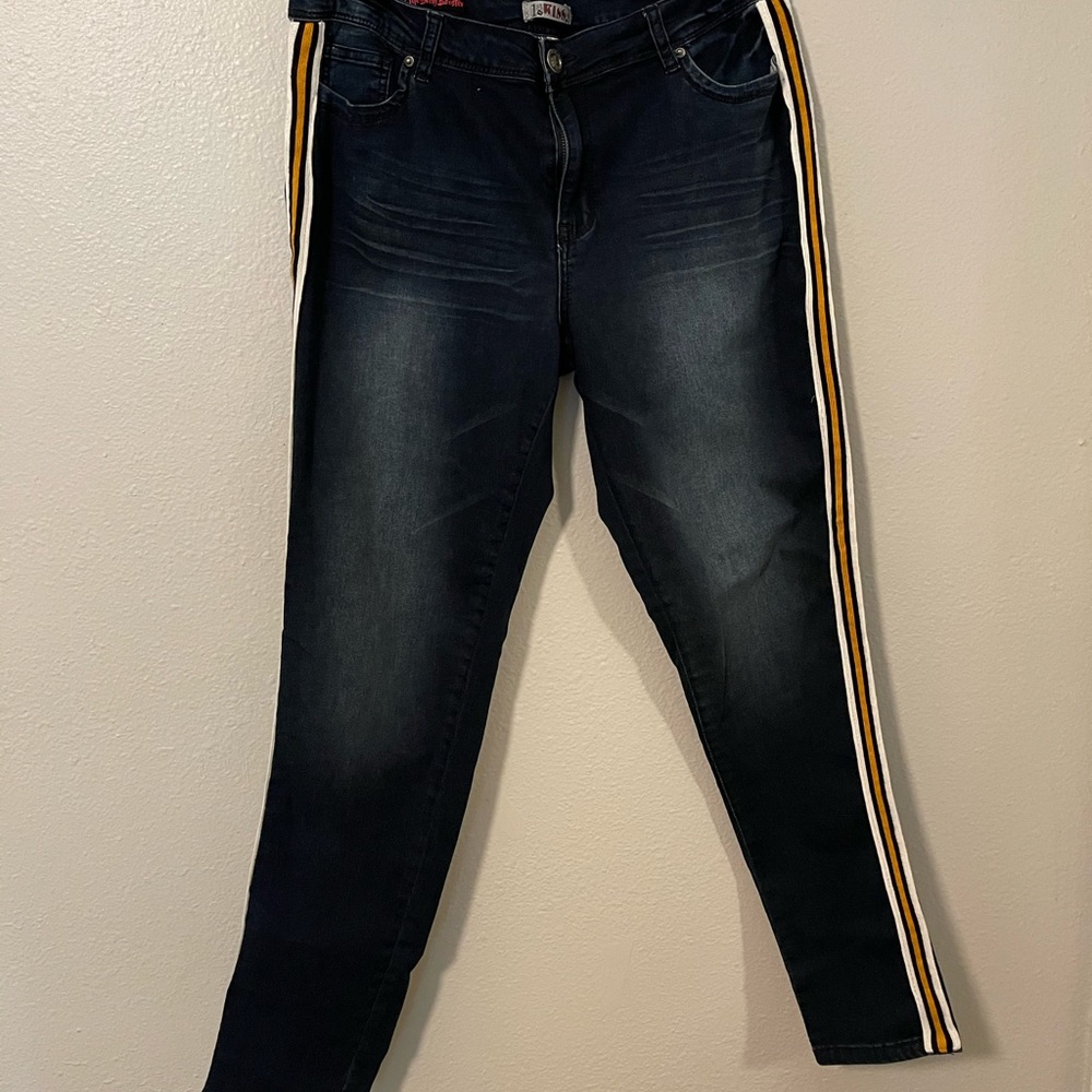 1st Kiss Jeans